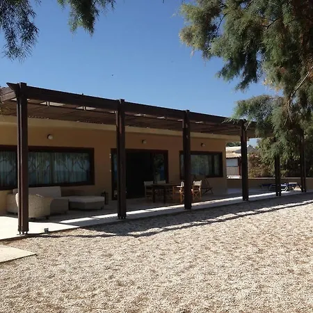 Kimona Seafront Swimming Pool Jacuzzi 6 Bedrooms 21 Pax Kouvohori Crete Villa