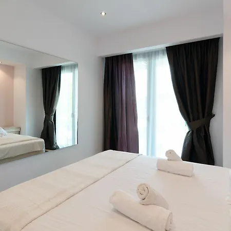 Kimona Seafront Swimming Pool Jacuzzi 6 Bedrooms 21 Pax Kouvohori Crete Kokkini Hani